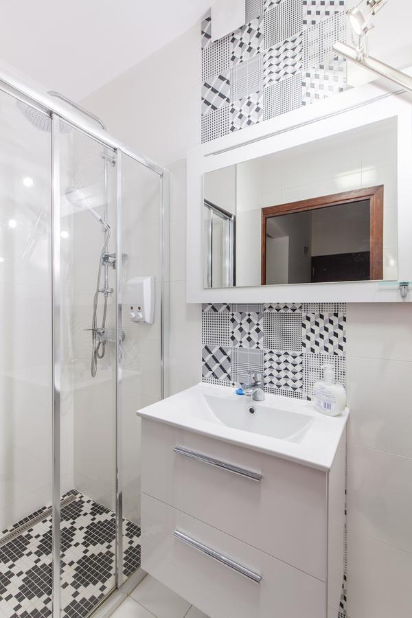 Hotel-24 Plock Ngoại thất bức ảnh