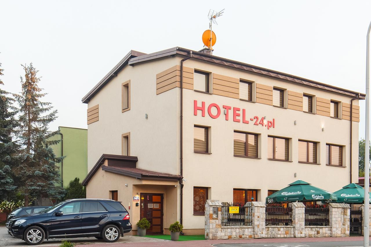Hotel-24 Plock Ngoại thất bức ảnh