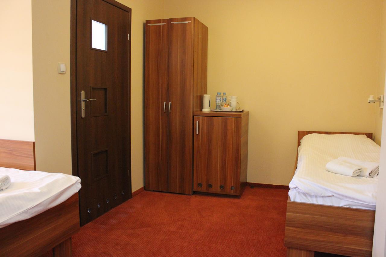 Hotel-24 Plock Ngoại thất bức ảnh